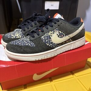 Nike Dunk Low SE Size 9.5 Gone Fishing Rainbow Trout Shoes